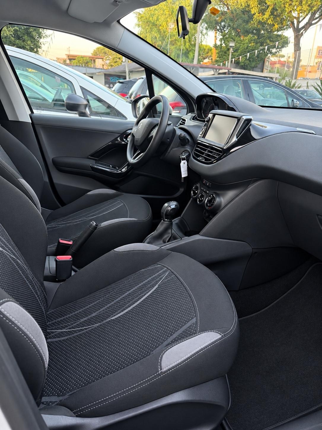 Peugeot 208 1.4 HDi 68 CV 5 porte Active