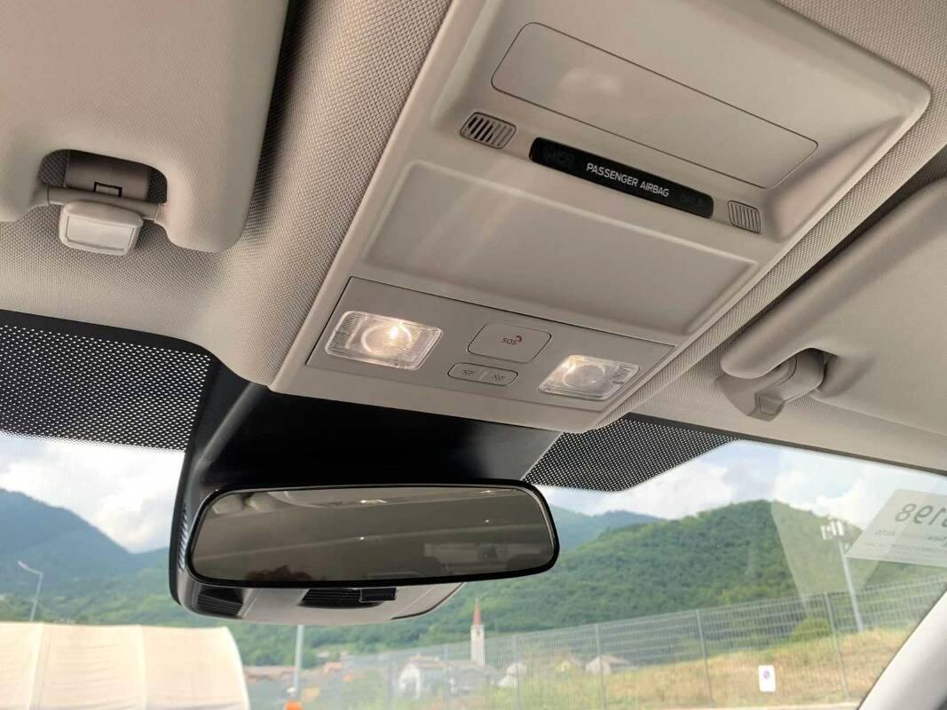 Ford TOURNEO CUSTOM 2.0 ECOBLUE TITANIUM 8 POSTI LED TELECAMERA