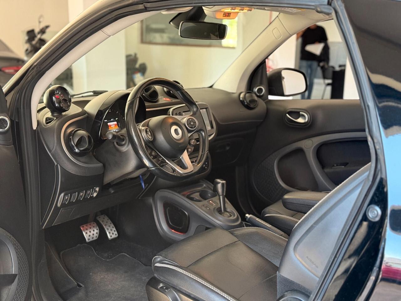 Smart ForTwo BRABUS 0.9 Turbo twinamic cabrio Xclusive