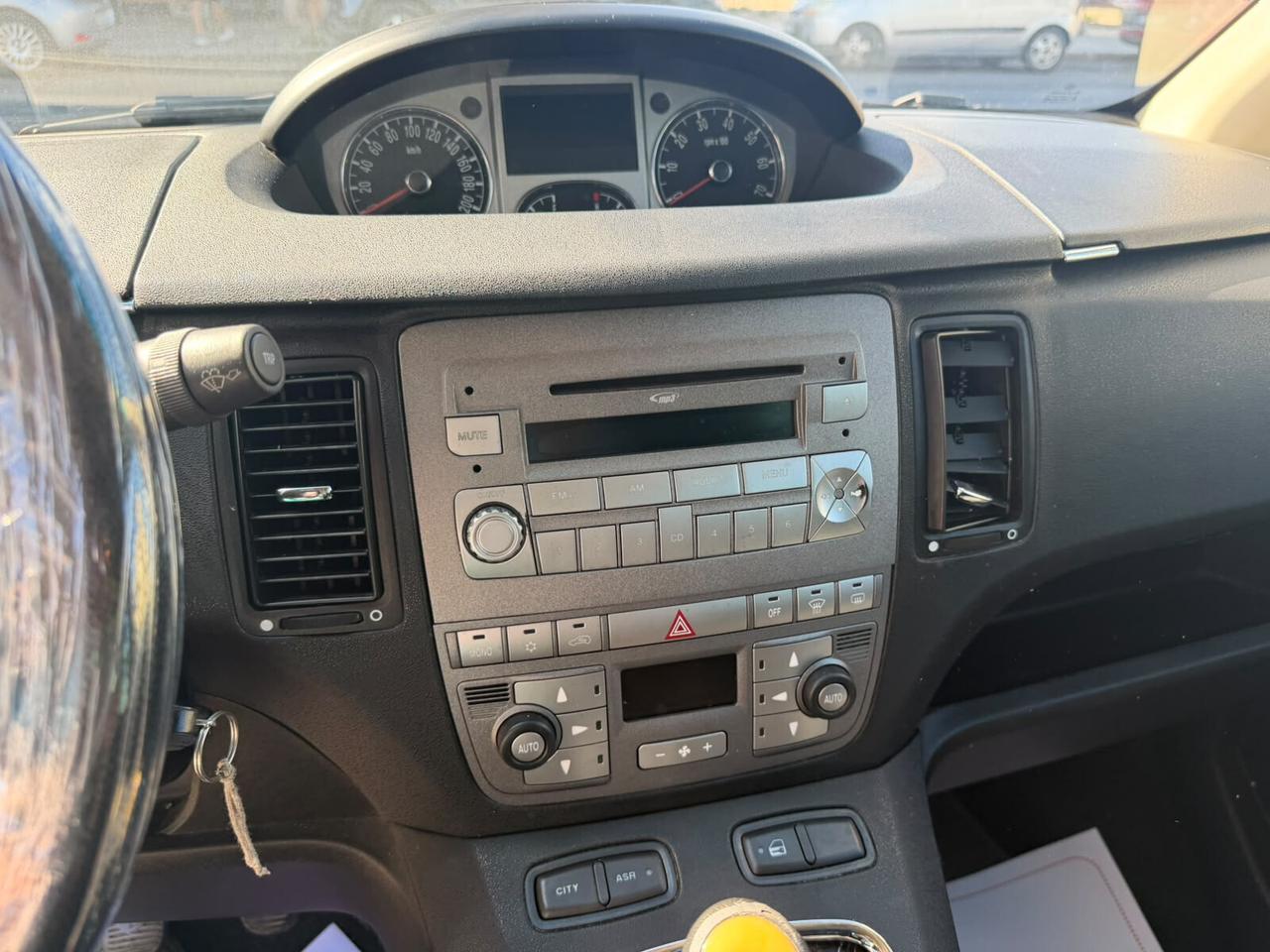 Lancia MUSA 1.4 8V Ecochic (GPL) Gold