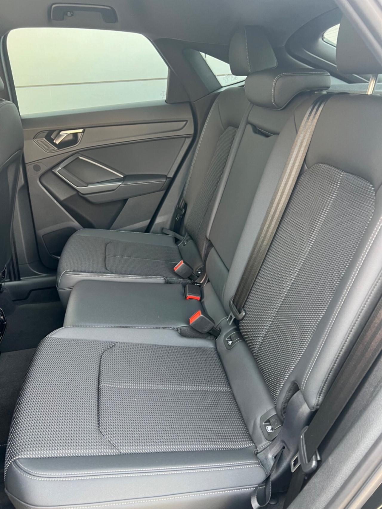 Audi Q3 SPB 35 tdi Sline possibilità noleggio noscoring