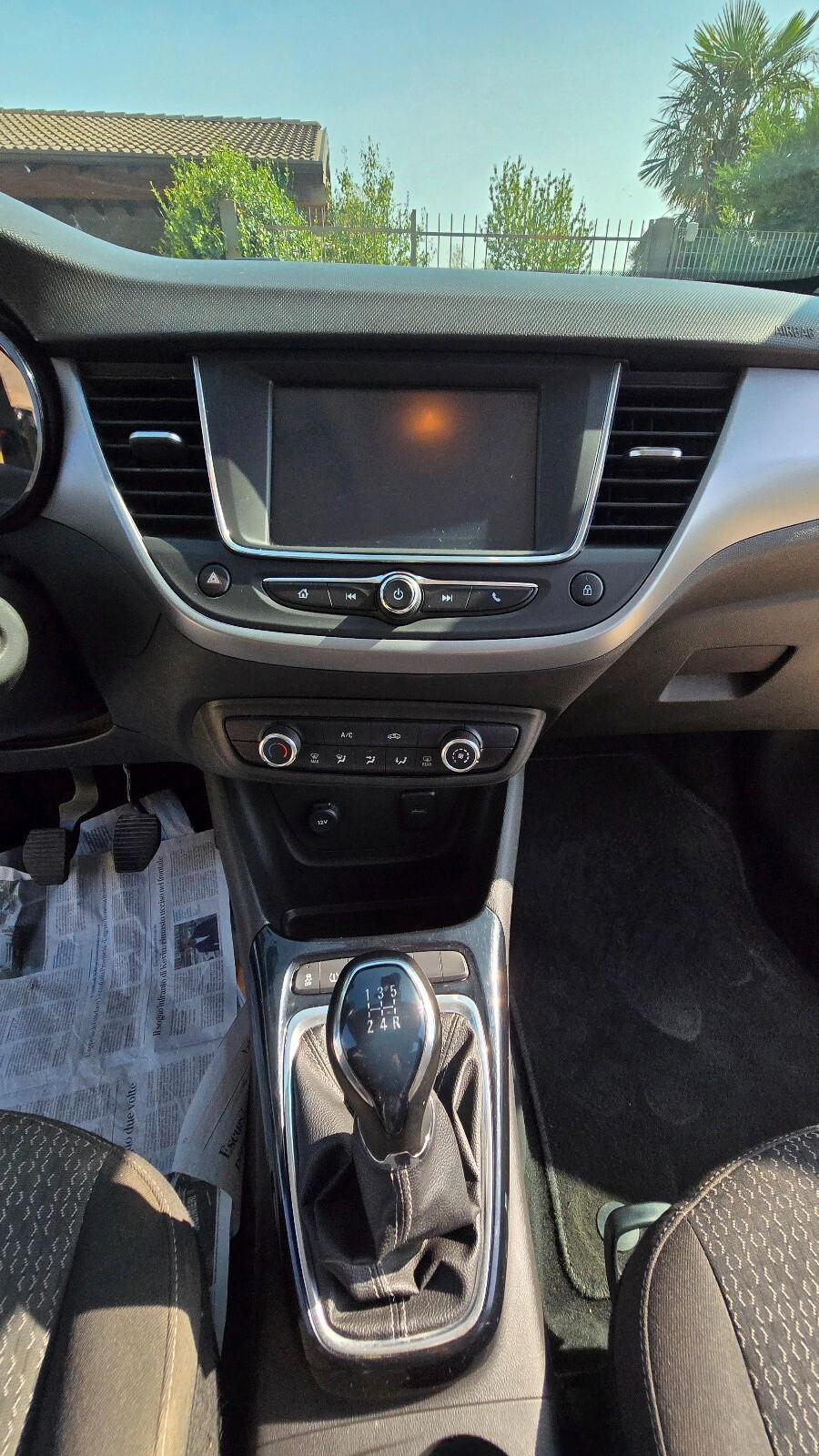 OPEL CROSSLAND TENUTA MOLTO BENE