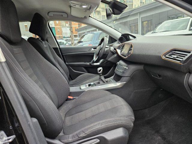 PEUGEOT 308 BlueHDi 120 S&S Allure