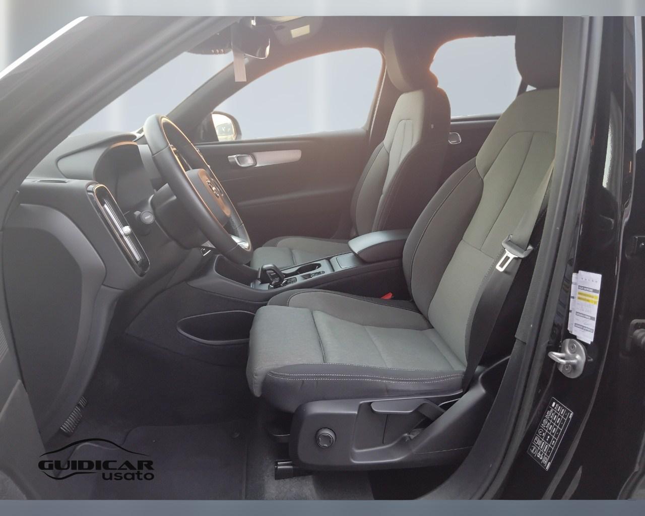 VOLVO XC40 2023 - XC40 1.5 t2 Core auto