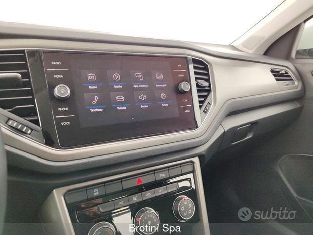Volkswagen T-Roc 1.5 TSI ACT Style DSG BlueMo...
