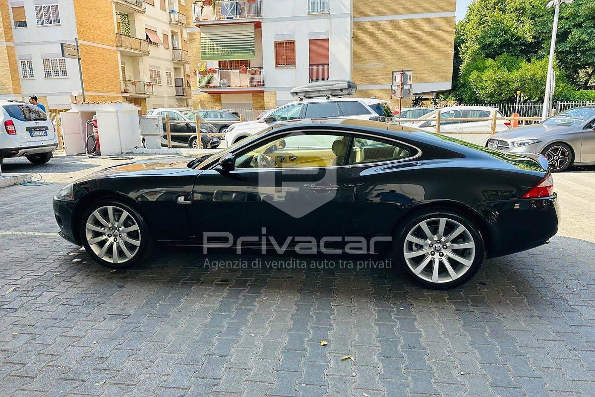 JAGUAR XK 4.2 V8 Coupé