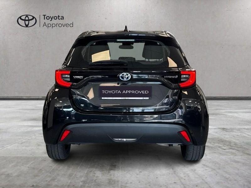 Toyota Yaris Hybrid Trend MY22