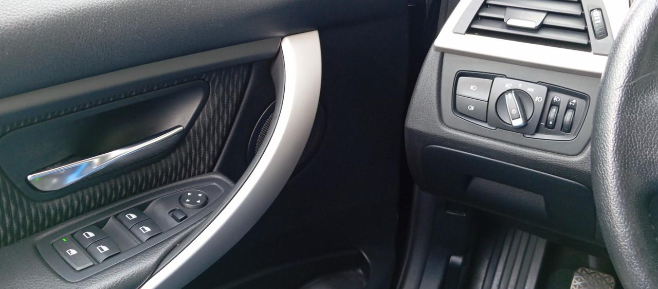 Bmw 316d 115 CV Berlina - Garanzia