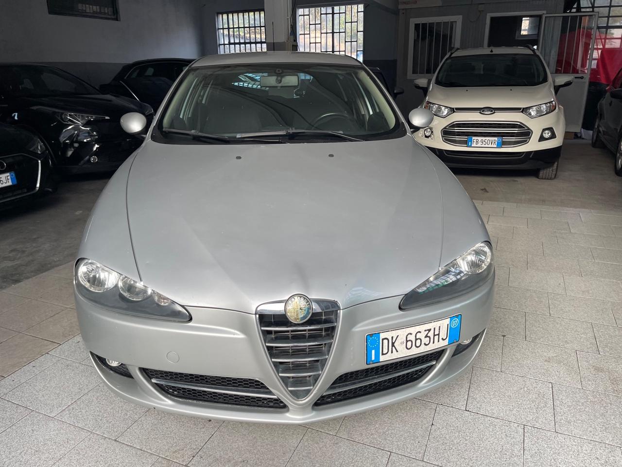 Alfa Romeo 147 1.9 JTD (120) 5 porte Murphy&Nye