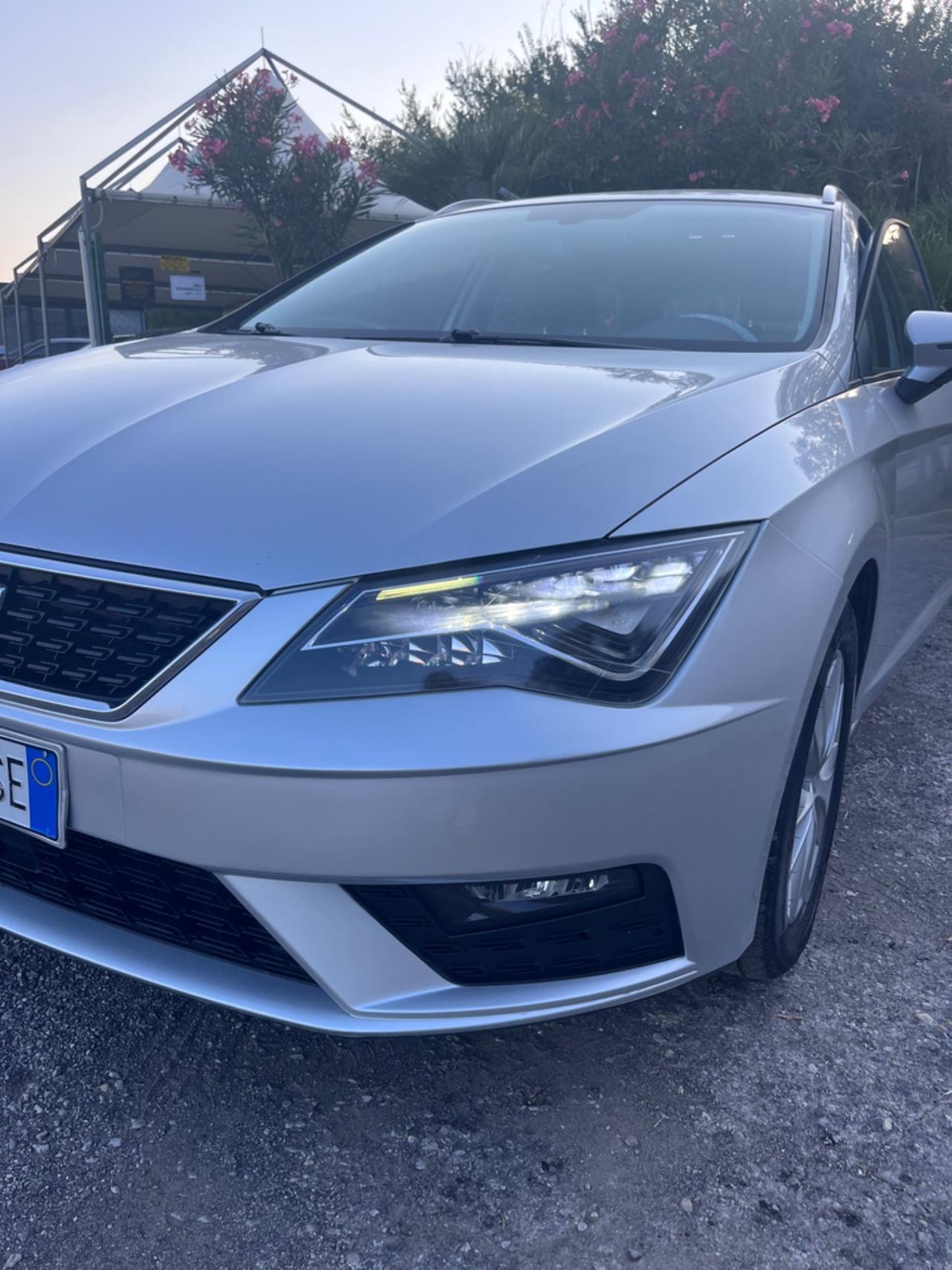 Seat Leon 1.4 TGI DSG ST Business HIGH