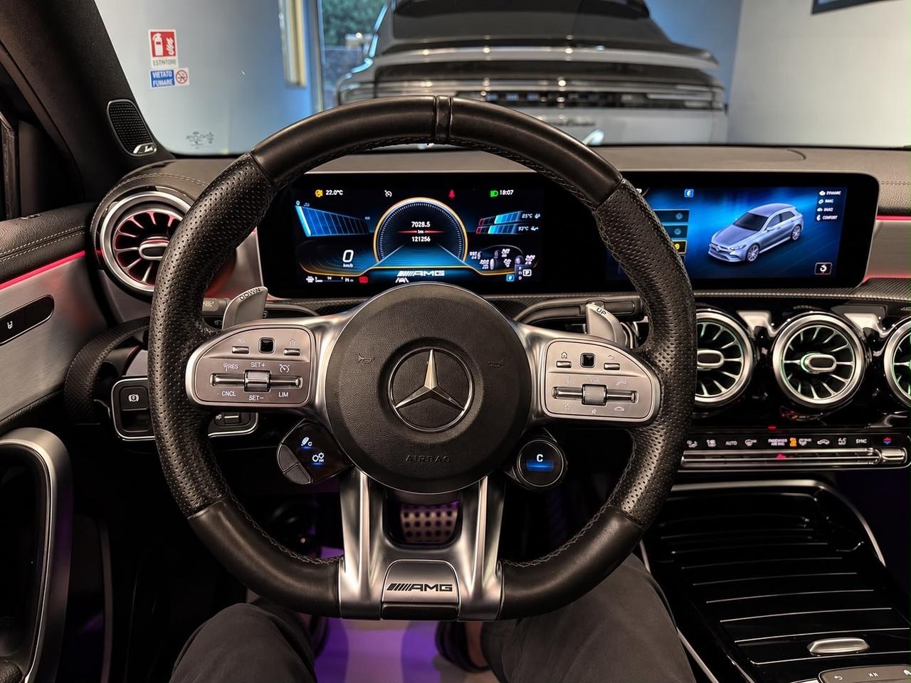 Mercedes-benz A 35 AMG 4MATIC PREMIUM PLUS (225 KW