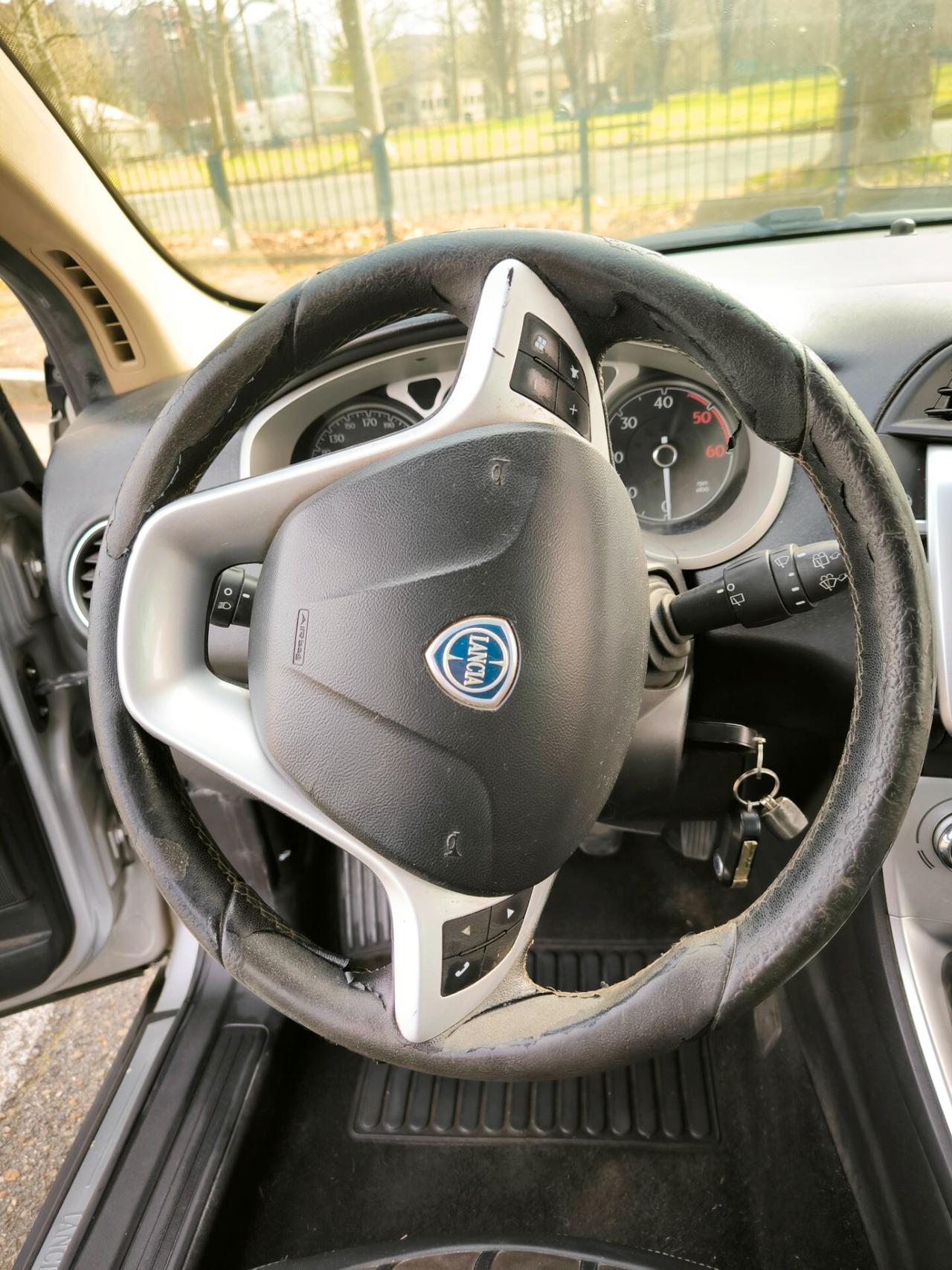 Lancia Delta 2.0 MJT DPF Executive