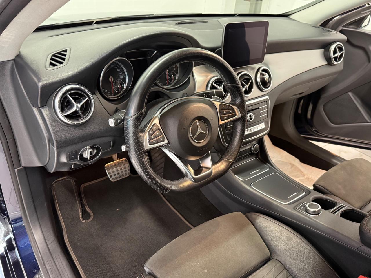 Mercedes-benz CLA 200 d S.W. Automatic Premium