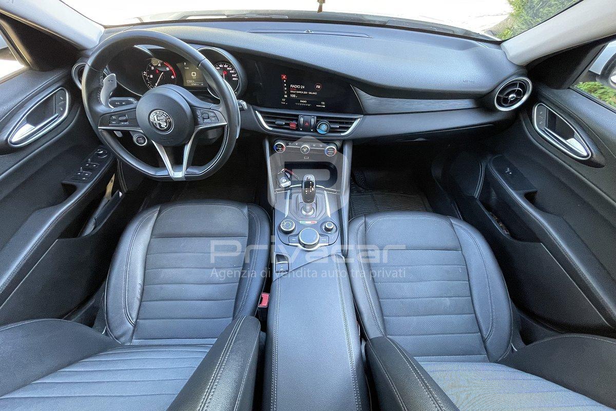 ALFA ROMEO Giulia 2.2 Turbodiesel 180 CV AT8 Business Sport Launch Ed.