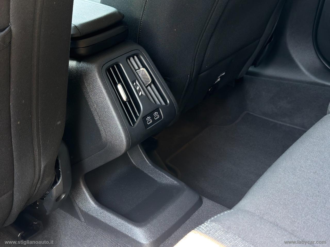 BMW X1 sDrive 18d TELEC POST-HARMAN KARDON