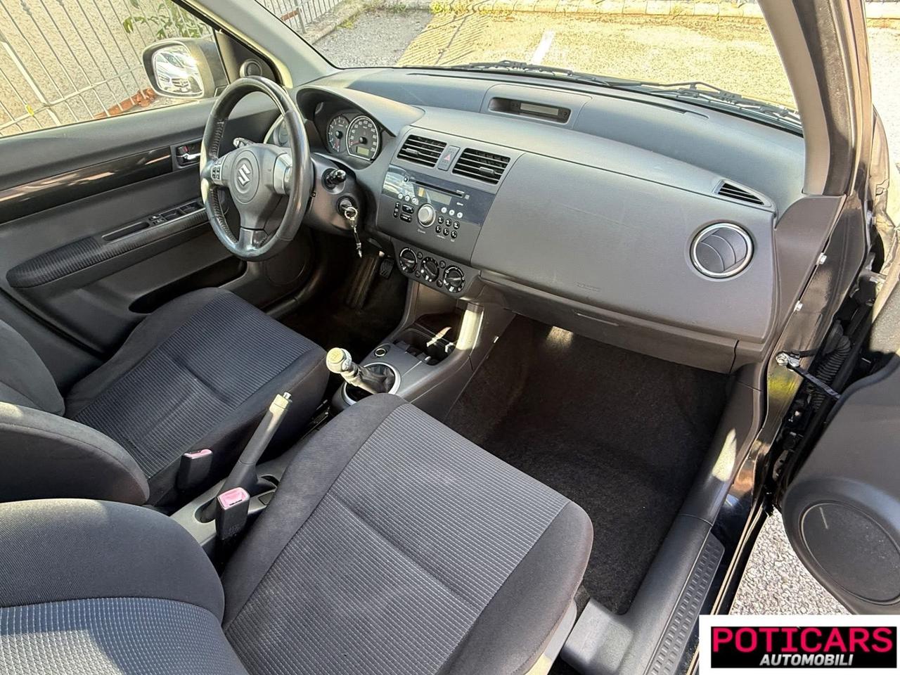 Suzuki Swift 1.3 4x4 BENZINA / GPL