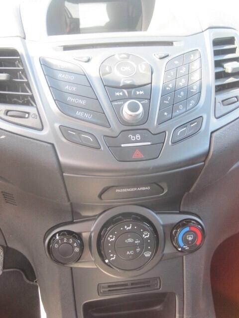 Ford Fiesta 1.5 TDCi 75CV 5 porte Business