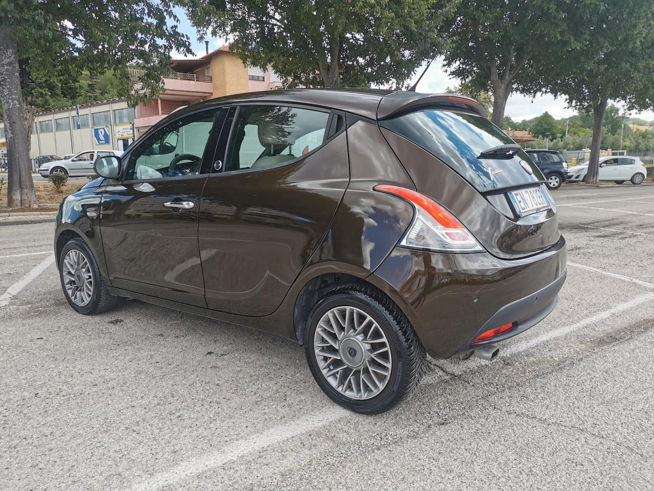 Lancia Ypsilon 1.2 GPL OK NEOPATENTATI
