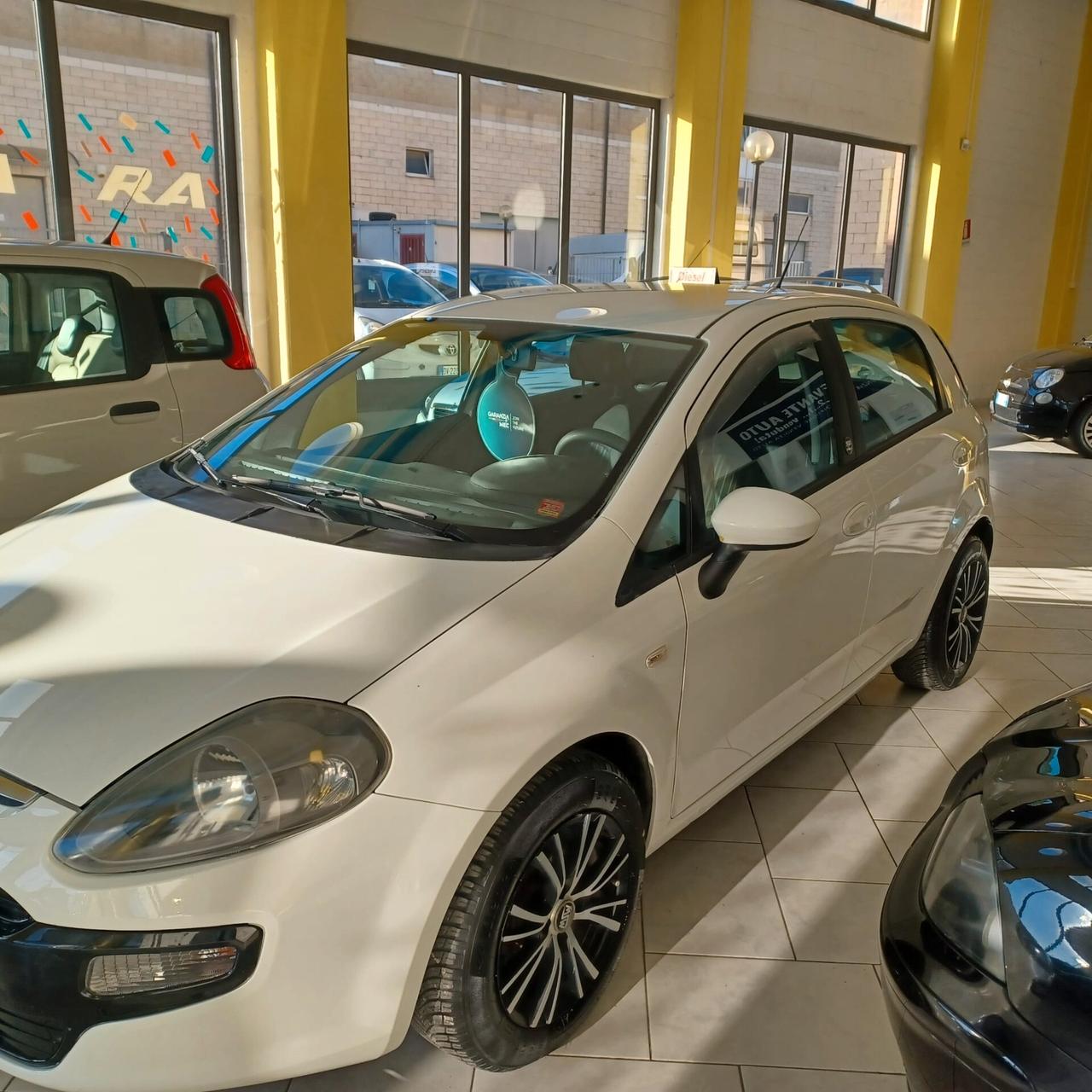 PERFETTA PUNTO EVO 1.3 MJTD NEOPATENTATI