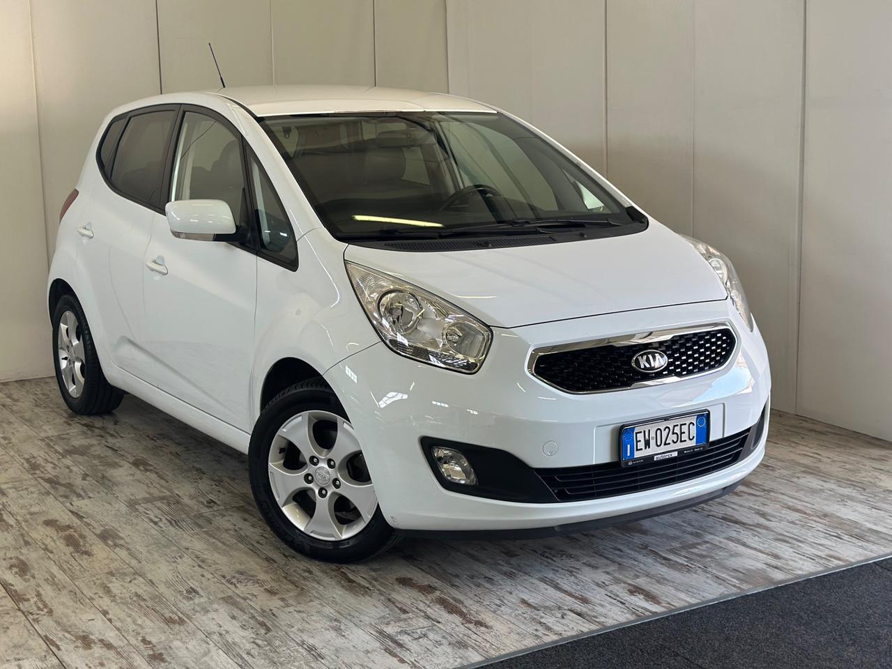 Kia Venga 1.4 Benzina CVVT Cool Ok Neopatentati