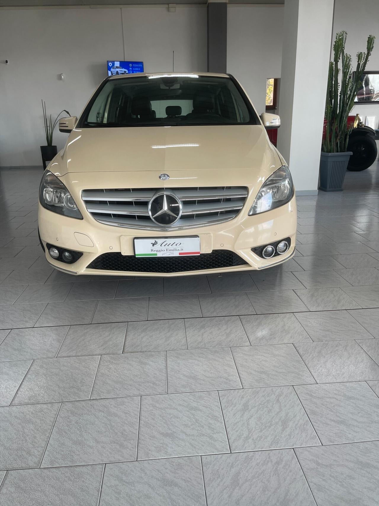 Mercedes-benz B 180 B 180 CDI Automatic Premium