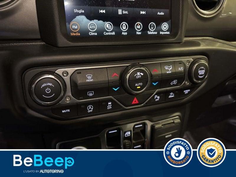 Jeep Wrangler UNLIMITED 2.0 TURBO SAHARA AUTO