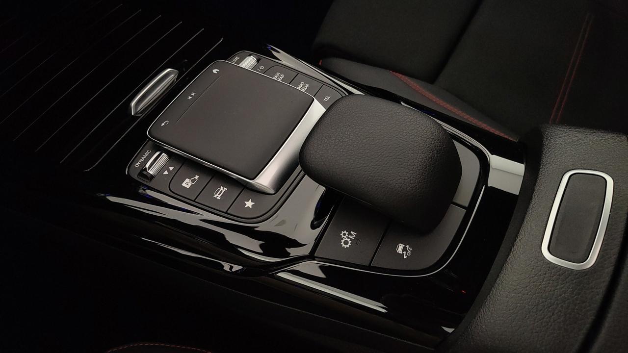 Mercedes-Benz CLA Shooting Brake AMG 35 4matic auto