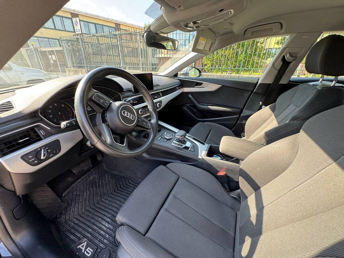Audi A5 40 2.0 tfsi mhev Business 190cv s-tronic