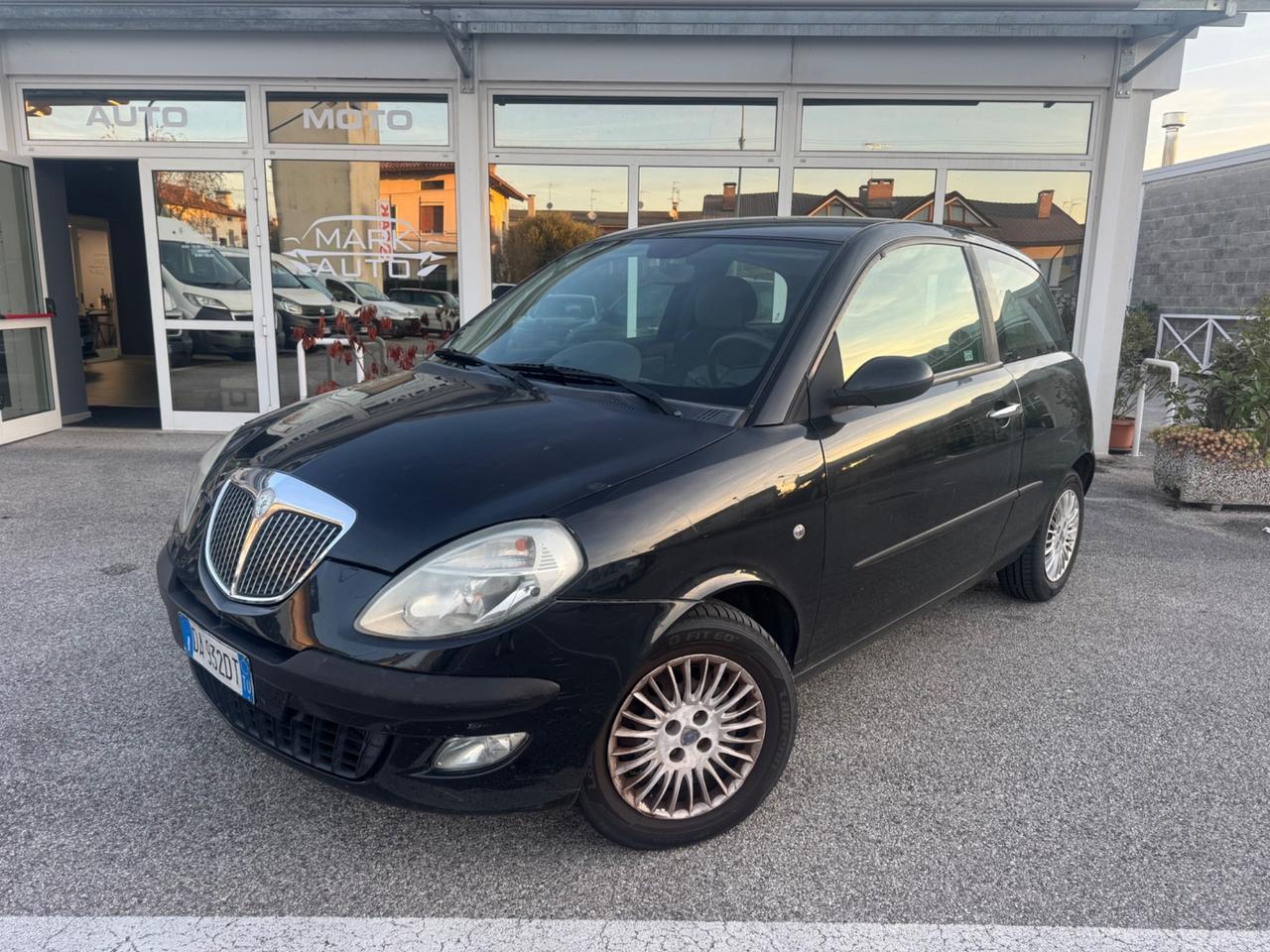 Lancia Ypsilon 1.3 Multijet 16V Platino