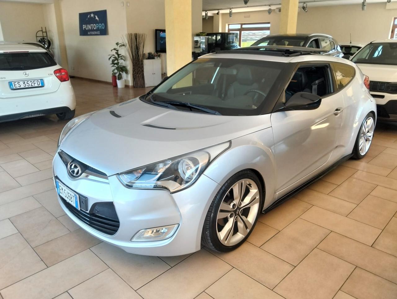 Hyundai Veloster 1.6 GDI Sport gpl
