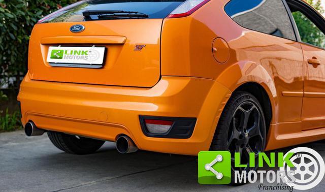 FORD Focus ST 2.5 Turbo 20V 226CV - 2006