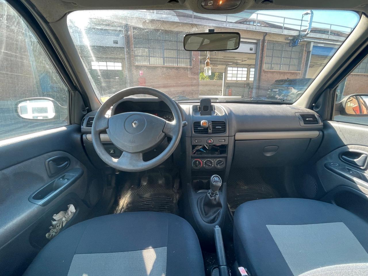 Renault Clio 1.2 BENZINA/GPL