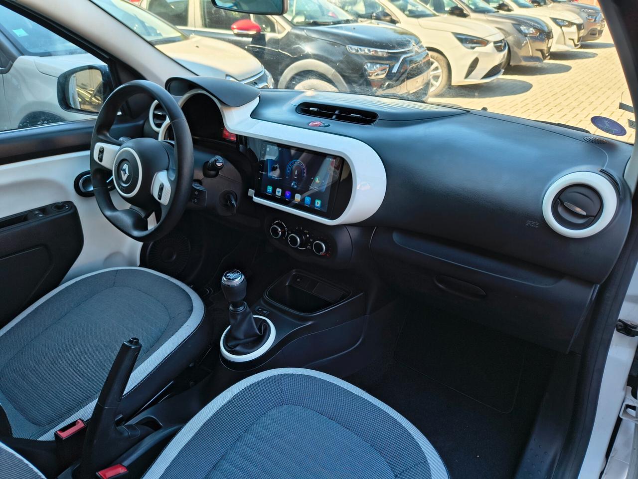 Renault Twingo SCe 65 CV Duel