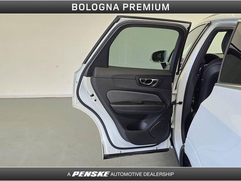 Volvo XC60 XC60 B4 (d) automatico Plus Bright
