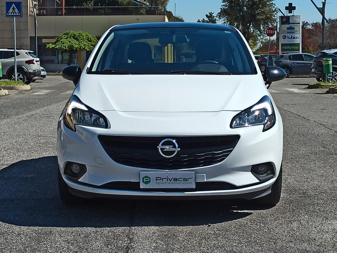 Opel Corsa 1.4 90CV GPL Tech 5 porte Black Edition