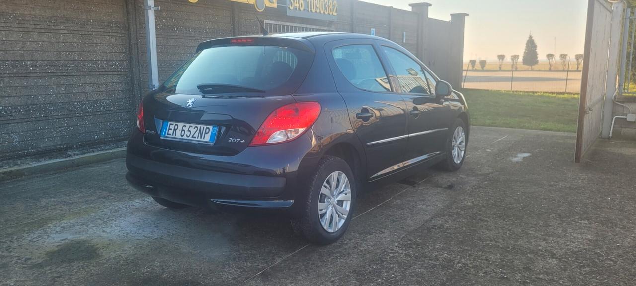 Peugeot 207 NEOPATENTATA Plus 1.4 8V 75CV 5p. ECO GPL