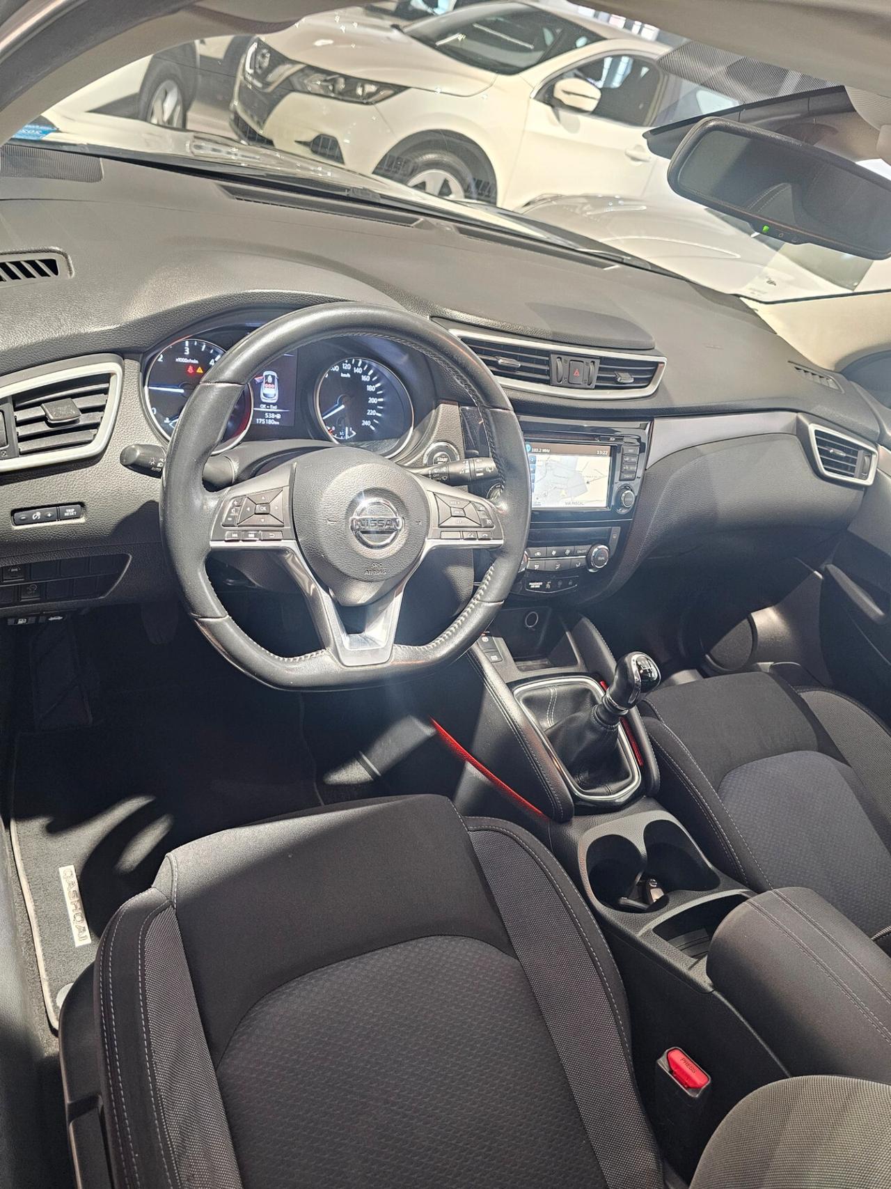 Nissan Qashqai 1.5 dCi N-Connecta