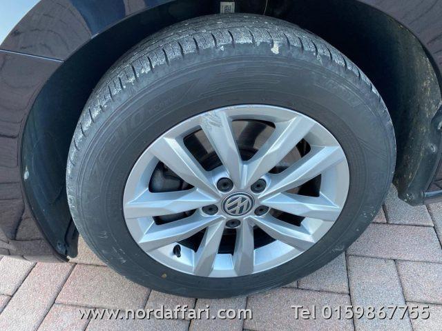 VOLKSWAGEN Touran 1.6 TDI 115 CV SCR Business 7 POSTI