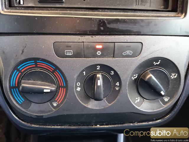 FIAT Grande Punto 1.3 MJT 75 CV 5 porte Dynamic