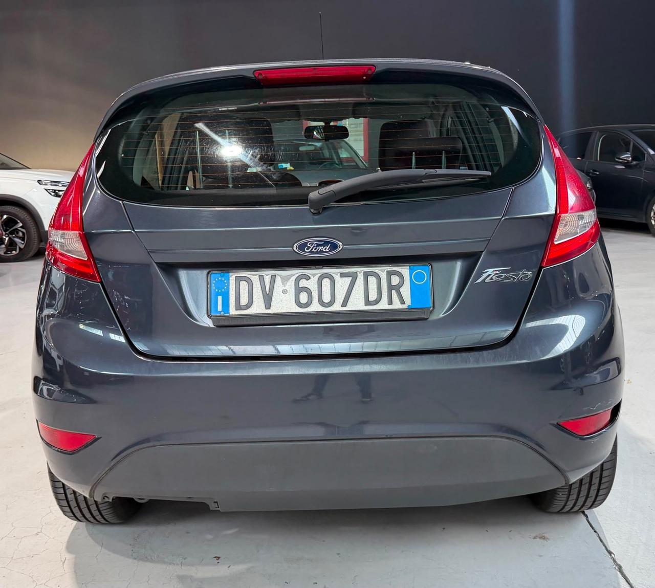 Ford Fiesta Benzina Neopatentati Pneumatici Nuovi
