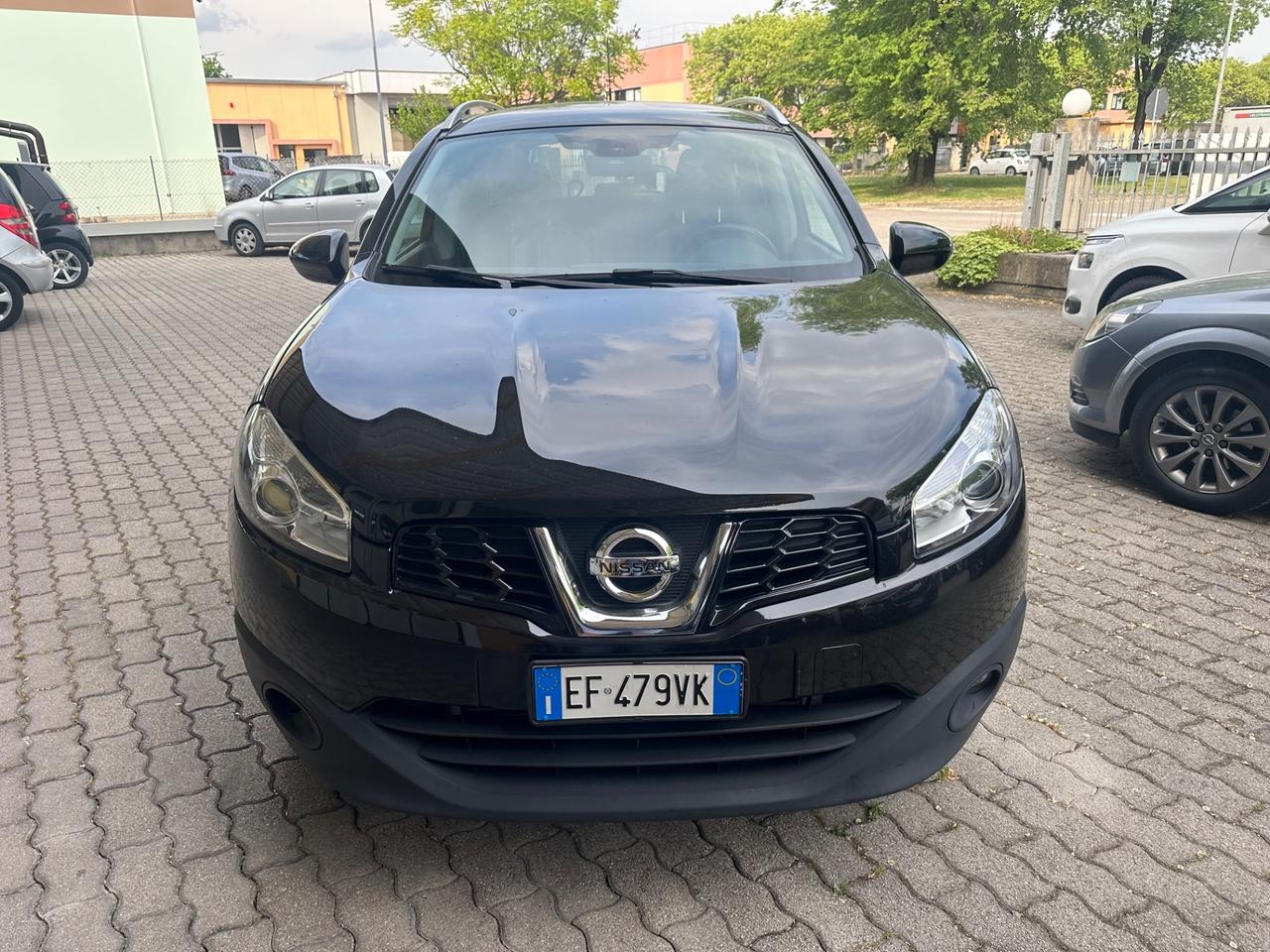 Nissan Qashqai Qashqai+2 2.0 dCi DPF Acenta