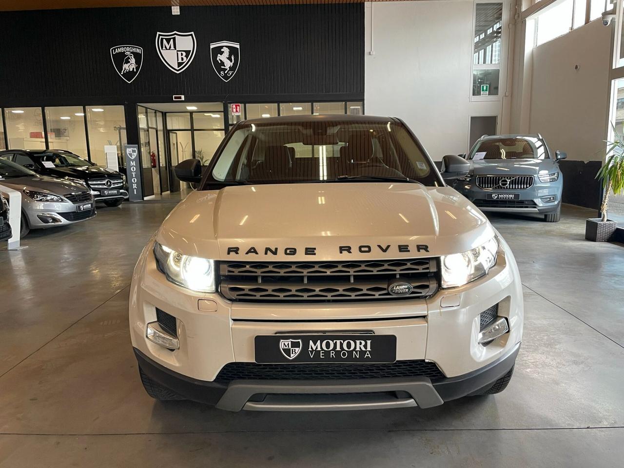 Land Rover Range Evoque 2.2 Sd4 5p. Pure
