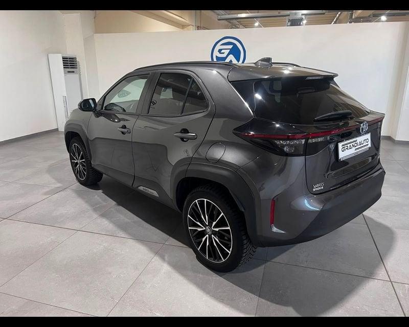 Toyota Yaris Cross 1.5h Lounge fwd 116cv e-cvt