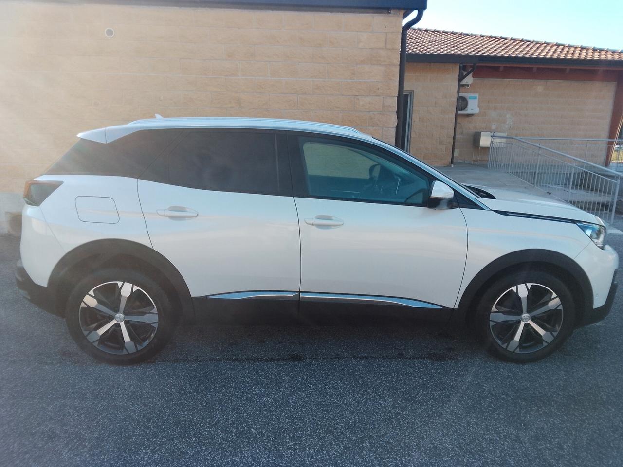 Peugeot 3008 hdi 120 cvAllure 2018