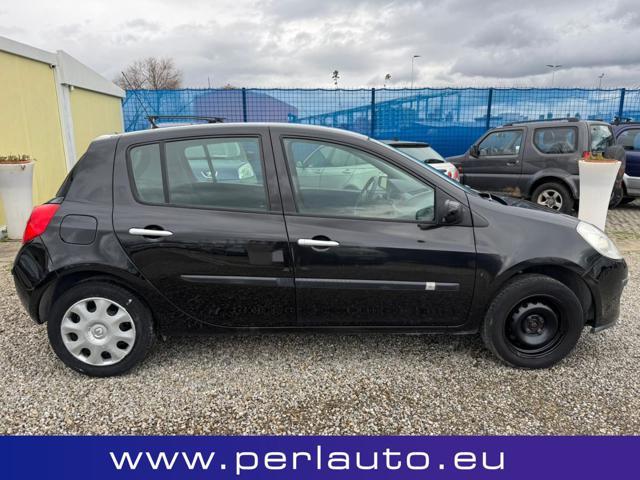 RENAULT Clio 1.2 16V 5 porte Le Iene