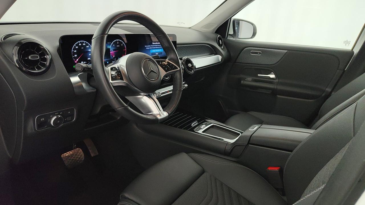 Mercedes-Benz GLB 180 d Advanced auto
