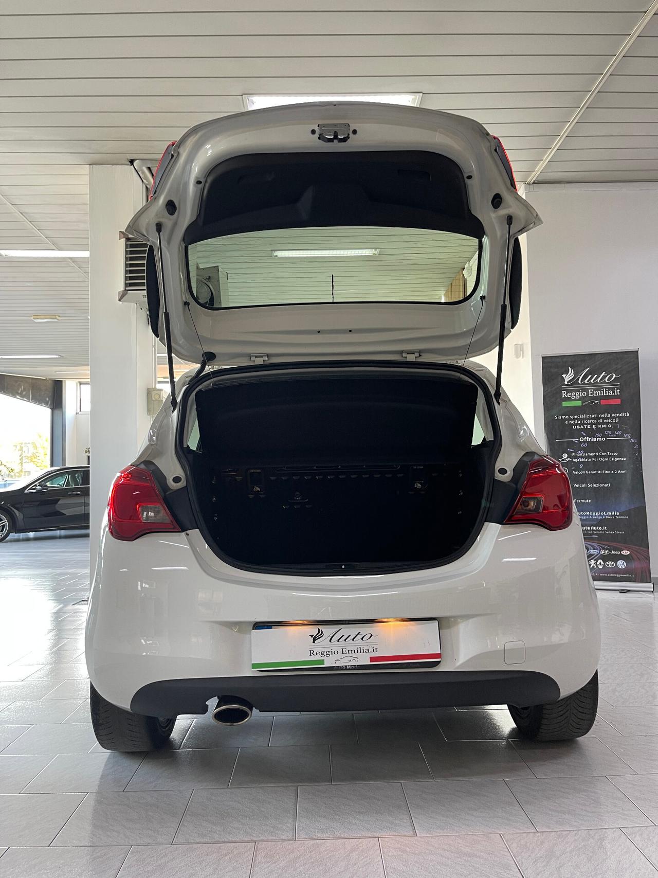 Opel Corsa 1.2 70 CV GPL 5p. b-Color