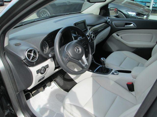 MERCEDES-BENZ B 180 BlueEFFICIENCY Executive