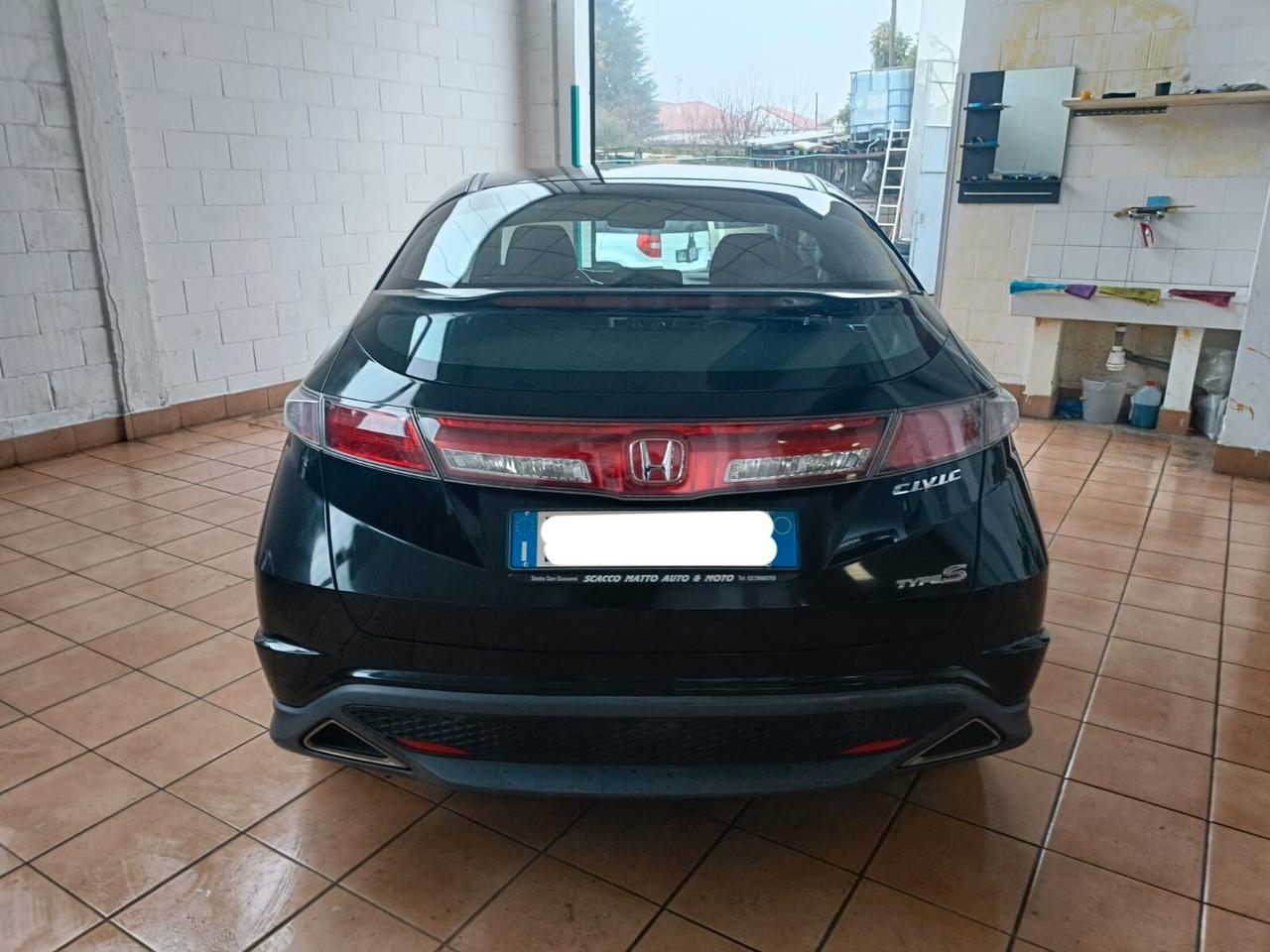 Honda Civic 3p 1.4 i-vtec Type-S (spyce), adatta anche a neop.