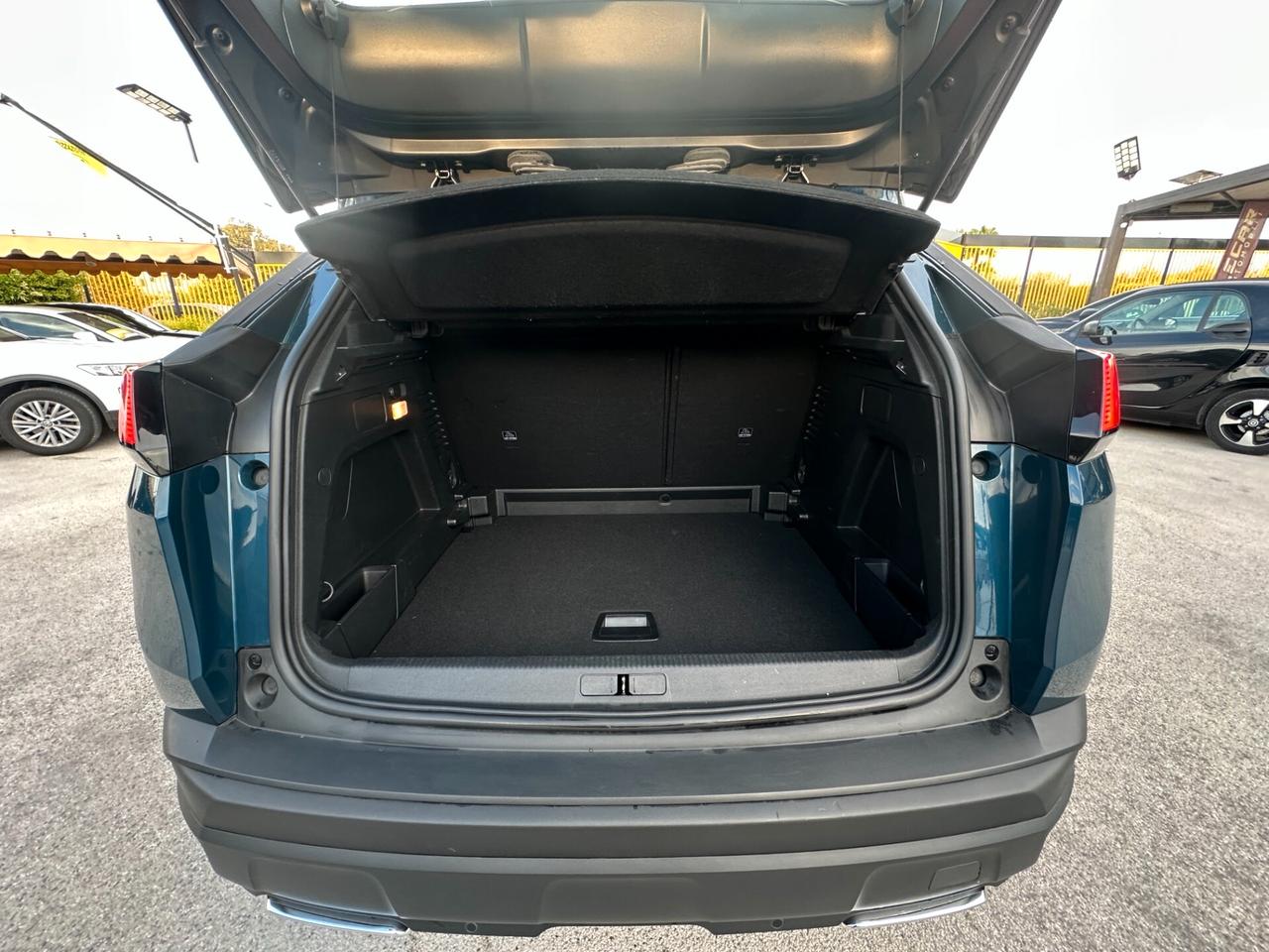 PEUGEOT 3008 PureTech Turbo 130 S&S EAT8 Active Pack